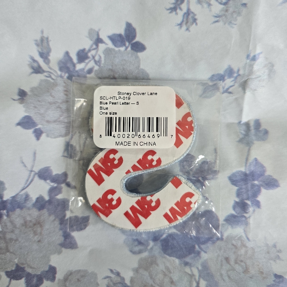 Blue Pearl Letter Patch - Picture 2 of 4